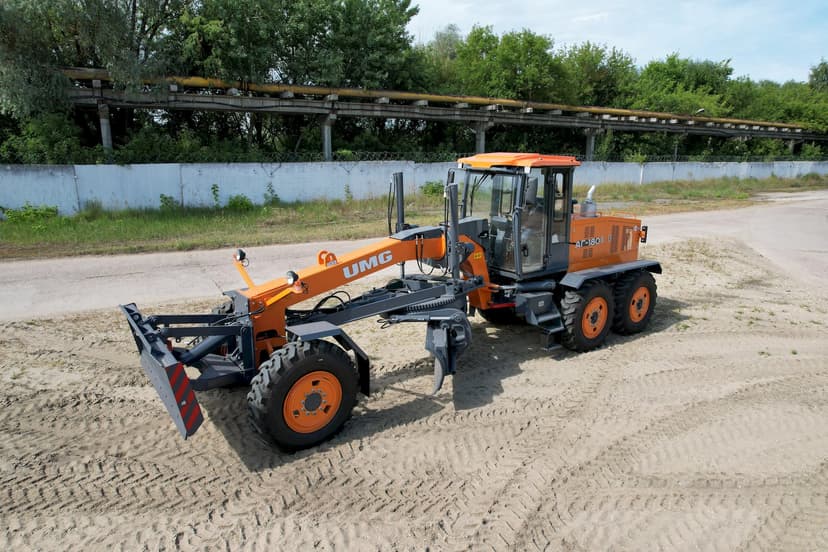 Автогрейдеры